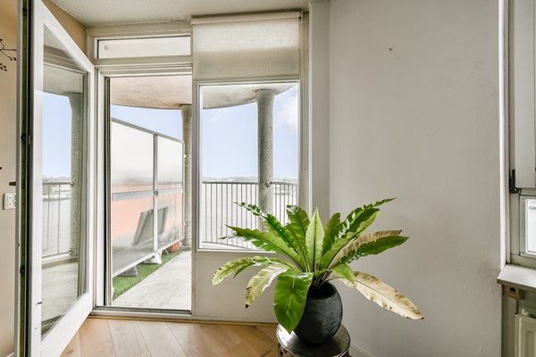 Medium property photo - Barcelonaplein 145, 1019 LX Amsterdam